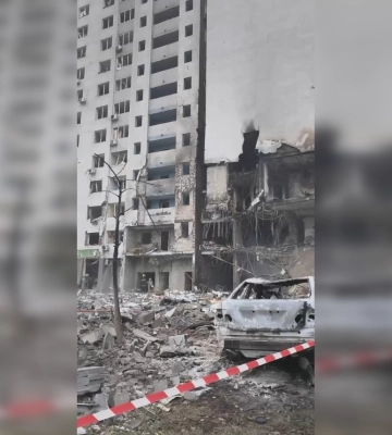 Удар по столице: киевляне рассказали, как спасали людей из-под завалов (видео)