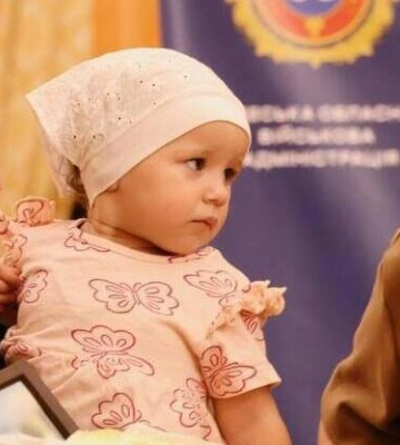 В Одесі 38 родинам ветеранів і загиблих захисників вручили житлові сертифікати