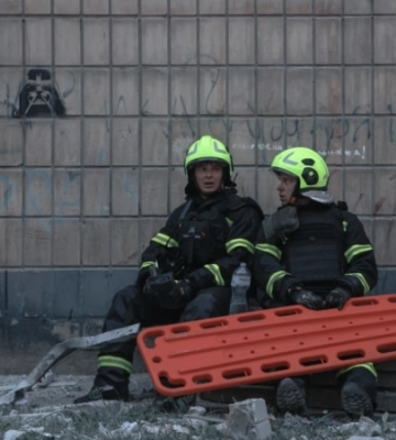 Кількість загиблих внаслідок удару по Києву зросла до 13, серед поранених – 7 дітей