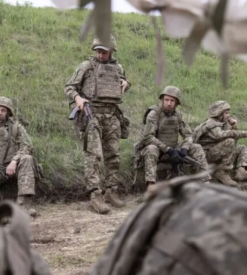 Армія найманців і... кріпаків. Чи вирішила військова реформа проблеми ЗСУ