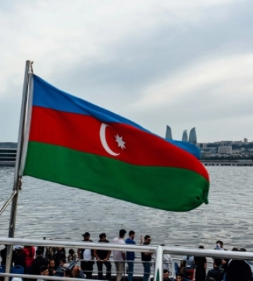 Азербайджан вручив ноту Росії через удар по заправці SOCAR на Миколаївщині