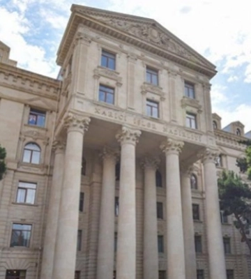 МИД Азербайджана вызвал посла РФ из-за удара по АЗС SOCAR в Украине