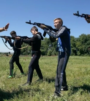 Окупанти почали готувати школярів Луганщини до війни