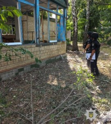 Ворожа атака на Миколаївщину – травмовано трьох громадян: поліцейські зафіксували наслідки воєнного злочину