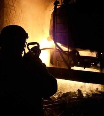 Росіяни атакували Сновську громаду на Чернігівщині: пошкоджені АЗС і підприємство. ФОТО