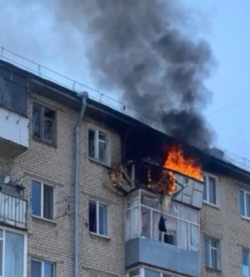 Вибухи у Запоріжжі: російський дрон влучив у багатоповерхівку