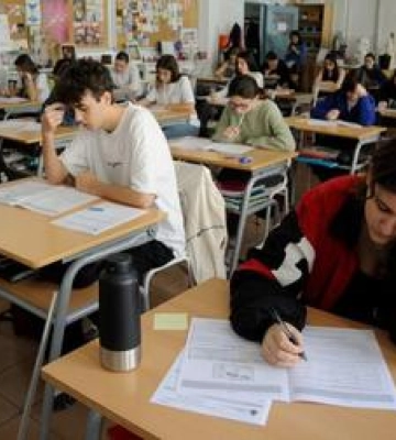 Скільки випускників Полтавщини здобули 200 балів на НМТ