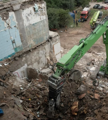 У Києві закінчили пошук людей під завалами будинків, загинуло 19 людей