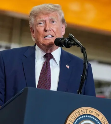 «Не присылайте их мне»: Трамп не хочет смотреть на фотографии войны в Украине