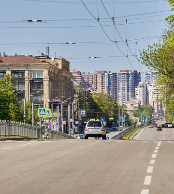 Площа Свободи без парковки, велодоріжки та єдиний проїзний квиток. Яким британці бачать Харків у 2030 році