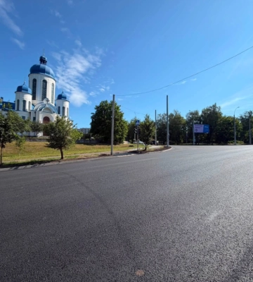 На Південно-Кільцевій у Чернівцях завершили ремонт проблемної ділянки дороги