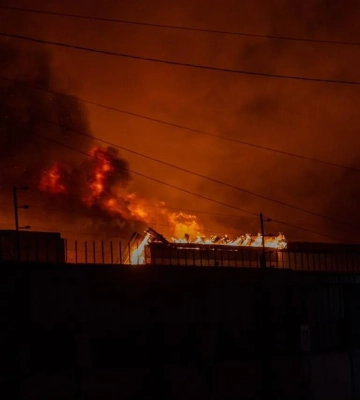 В Києві пролунали повторні вибухи, працює ППО