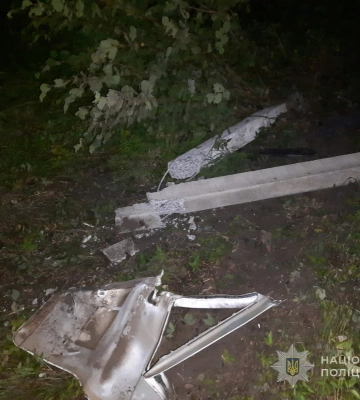 Смертельна аварія на Волині: авто в'їхало у стовп