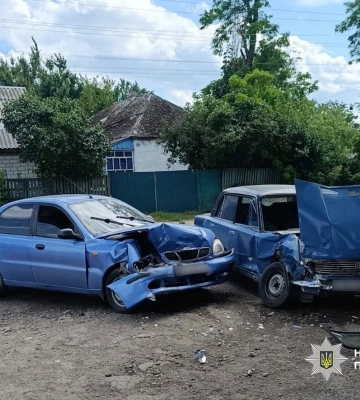 У селі на Черкащині внаслідок зіткнення легковиків постраждав неповнолітній хлопець