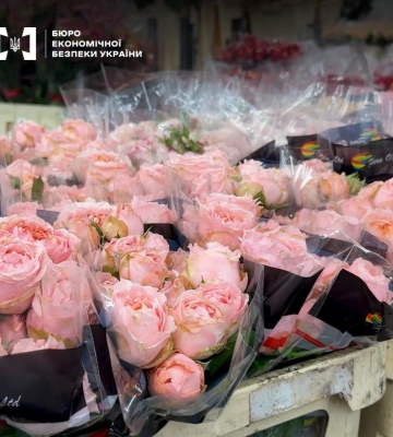 На Волині викрили квіткову мережу, яка приховала мільйонні доходи і не сплатила 10,6 млн грн податків