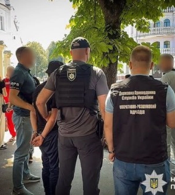 "Многодетный отец" за 120 тысяч гривен: раскрыта схема незаконного выезда за границу на Сумщине. ФОТО