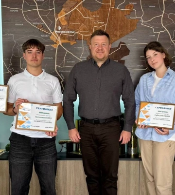 Вже обрали університети та майбутні професії: четверо випускників міста на Волині отримали найвищий результат на НМТ