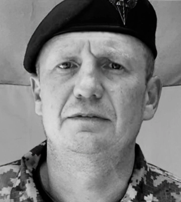 У Черкасах попрощалися із захисником, який помер під час служби на Сумщині