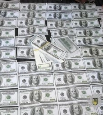 25 тисяч доларів за «роботу» і відстрочку: на Закарпатті викрили схему ухилення від мобілізації через коледж