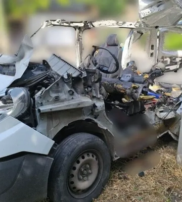 Россияне попали в маршрутку и автомобиль в Херсоне: есть погибшие и раненые