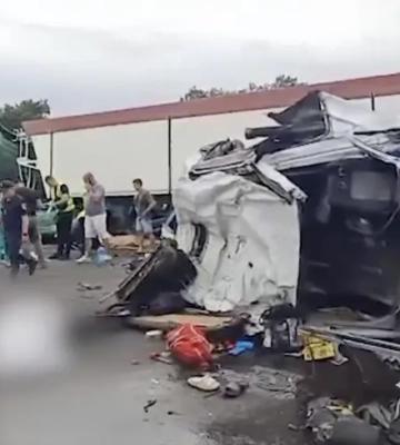 Полиция опубликовала видео с места смертельного ДТП, произошедшего в Николаевской области