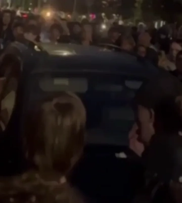 Відео: У Львові спалахнули протести через конфлікт із ТЦК Садовий підтвердив сутички