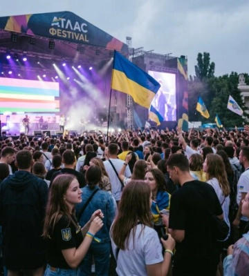 MONATIK, Бумбокс, Жадан і Собаки: Atlas Festival 2026 назвав артистів за днями
