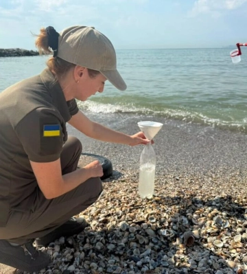 Поблизу Одеси рівень забруднення морської води після аварії на каналізаційному колекторі поступово знижується