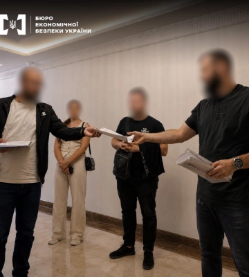 На Одещині намагалися "віджати" елеватор за 70 мільйонів: зловмисникам повідомили про підозру, - ФОТО, ВІДЕО