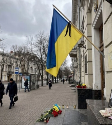 Одесса в трауре: город прощается с четырьмя погибшими от ракетного удара