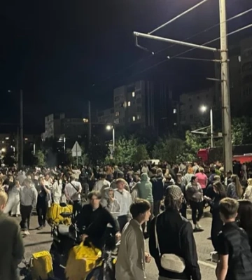 У Львові натовп напав на військових ТЦК і перекинув автівку групи оповіщення (оновлено)