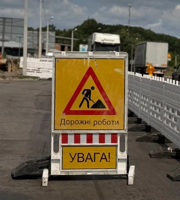 На одній з вулиць Львова змінять рух через будівництво шляхопроводу