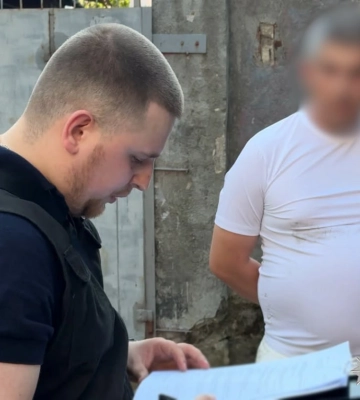 Брал не деньги, а талоны на топливо: за 1000 литров дизеля офицер ТЦК обещал снять с розыска мужчину