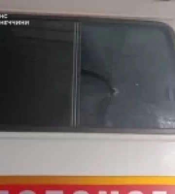 На Донеччині обстрілом пошкоджено санітарний броньований автомобіль ДСНС