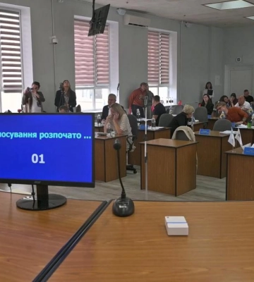 Земля з молотка та мільйонні кредити: ціна нових рішень Рівненської міської влади (ВІДЕО)