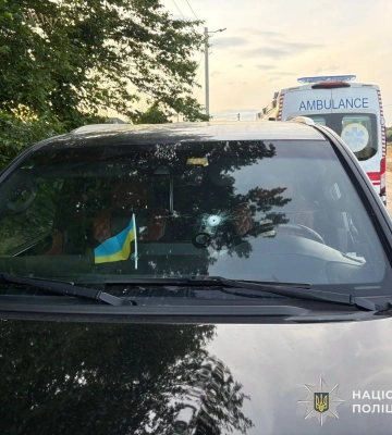Обстріляв автомобіль Lexus та поранив односельця - на Львівщині затримано зловмисника