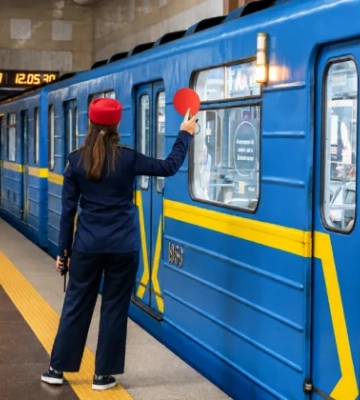 Проїзд по 30 гривень у метро та наземному транспорті Києва: чи чекати подорожчання вже з 15 липня