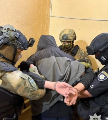 СБУ та Нацполіція затримали львів'янина, якого підозрюють у побитті поліцейського під час конфлікту у Львові