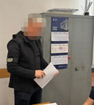 Таможенника из Львовской области будут судить за незаконный ввоз товаров на 7 миллионов гривен