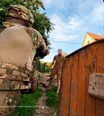 На Вінниччині затримали військового, який перебував у розшуку і чинив опір