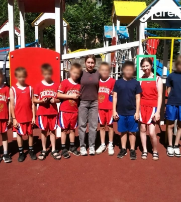 Врятована з Костянтинівки дівчинка вже давно була в дитбудинку
