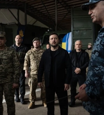 Зеленський на Одещині провів нараду із командуванням ВМС
