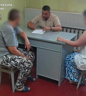 На Закарпатті обрано запобіжний захід матері, яка катувала 15-річного сина, - прокуратура