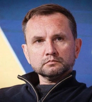 Володимир В’ятрович: «Польща провалюється в яму минулого»