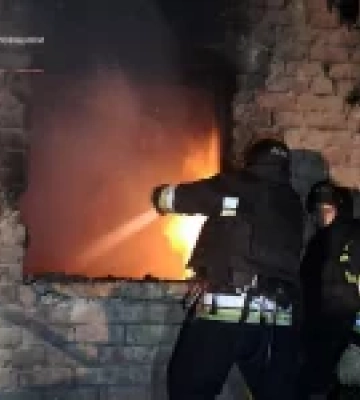 Російські обстріли Дніпропетровщини: поранений чоловік та пошкоджені АЗС і будинки