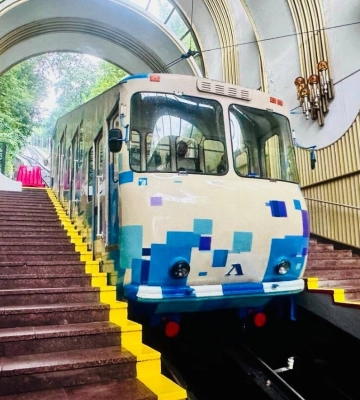 Киевский фуникулер временно прекратит работу: что известно