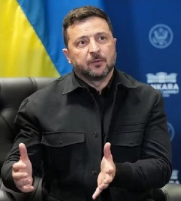 Зеленский: Уходить с Донбасса не собираемся, никто не будет оставлять своих людей