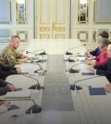 Зеленский обсудил с Гремом потребности Украины в ПВО и санкции против РФ