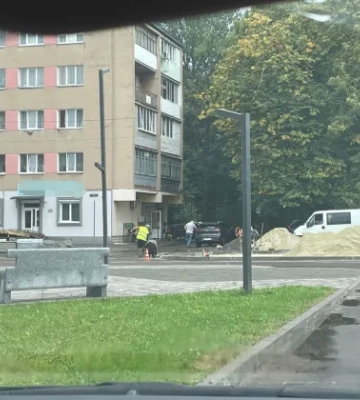 На Львівщині заступник командира відправив військових ремонтувати свій будинок та встановлювати пам'ятник на могилах родичів