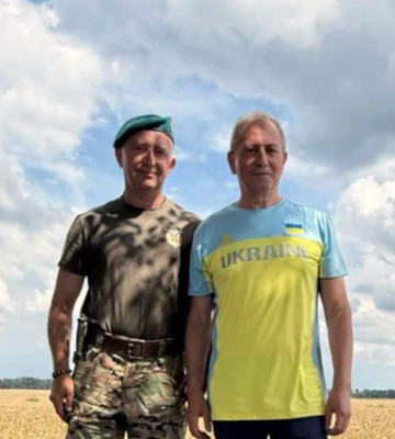 "Що ти зробив для підтримки ЗСУ?": Микола Томенко передав партію універсальних батарей морпіхам на Південь та закликав українців до щоденного звіту перед собою